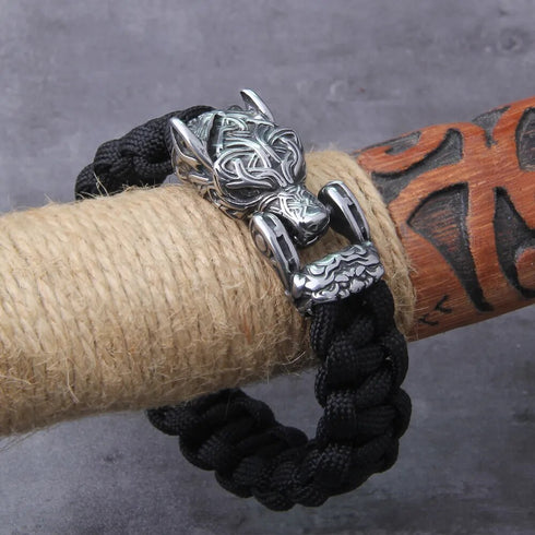 Enduring Viking Wolf Bracelet: Handmade men's cord bracelet with a wolf mouth that can open